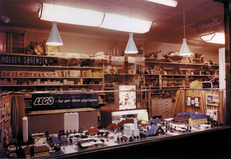 Holger Sørensen store display